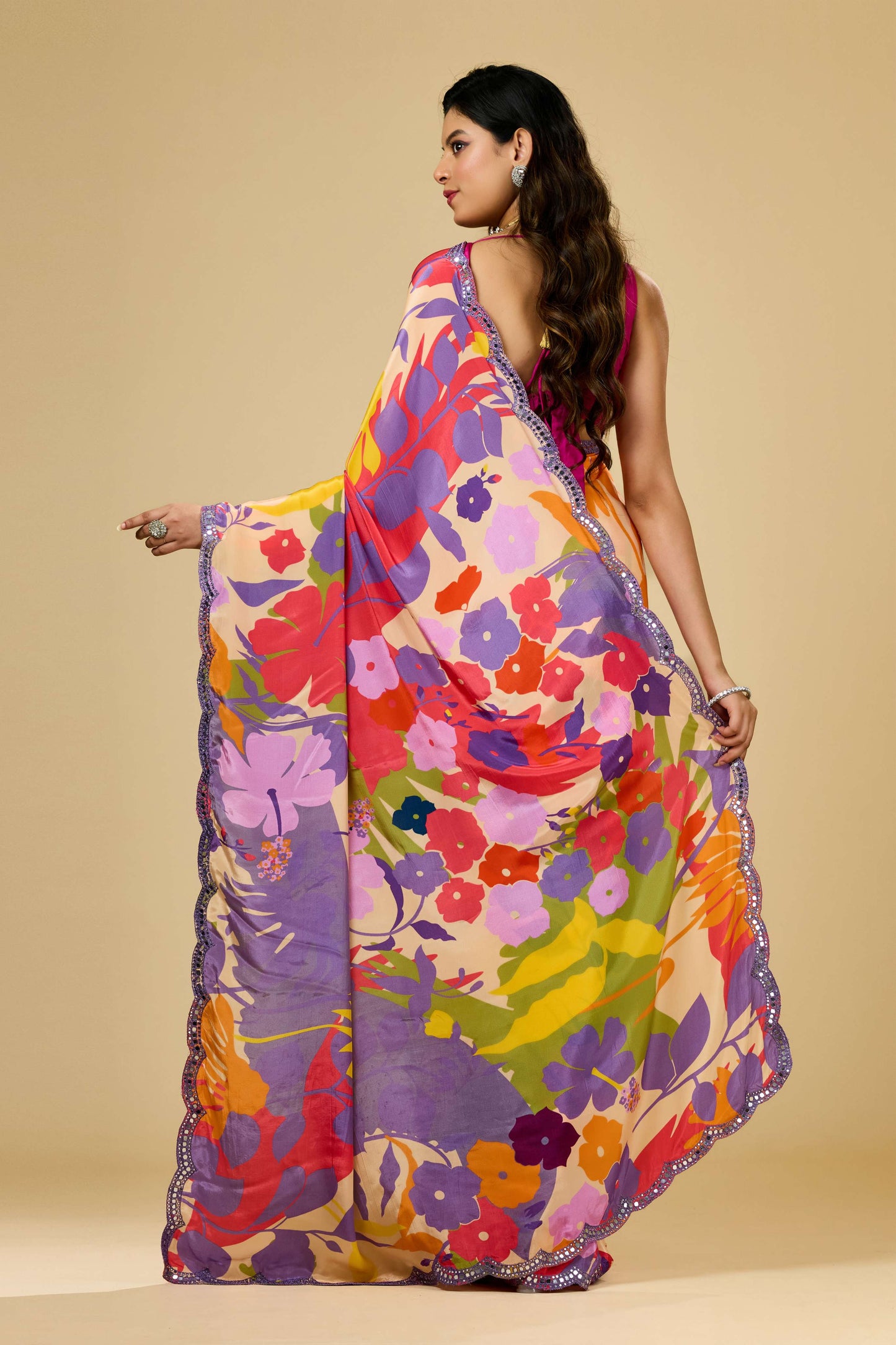 Printed Kutch work Semi crepe Sarees 1012-10033