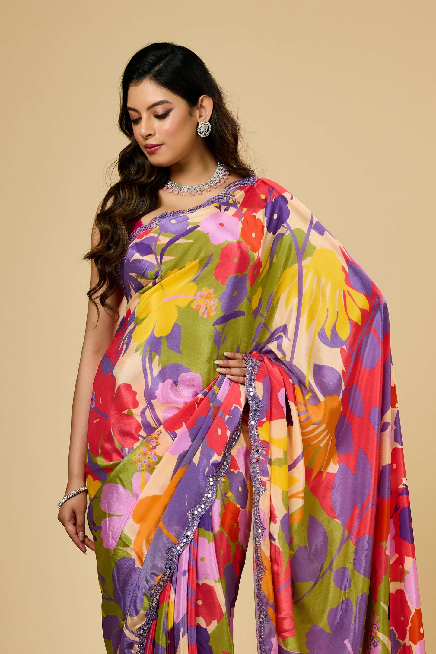 Printed Kutch work Semi crepe Sarees 1012-10033