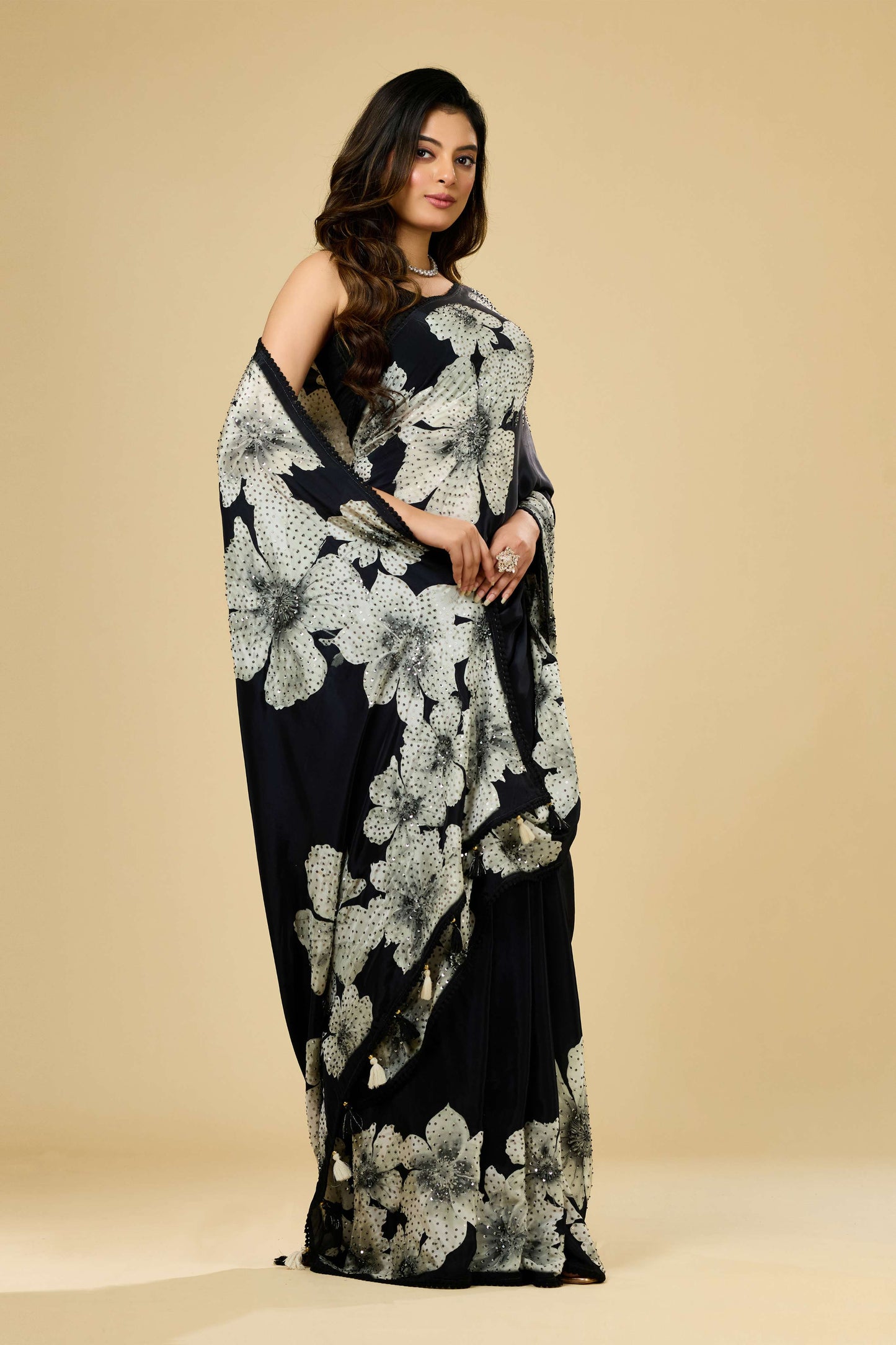 Printed Cut Dana Semi crepe Sarees 1011-10036
