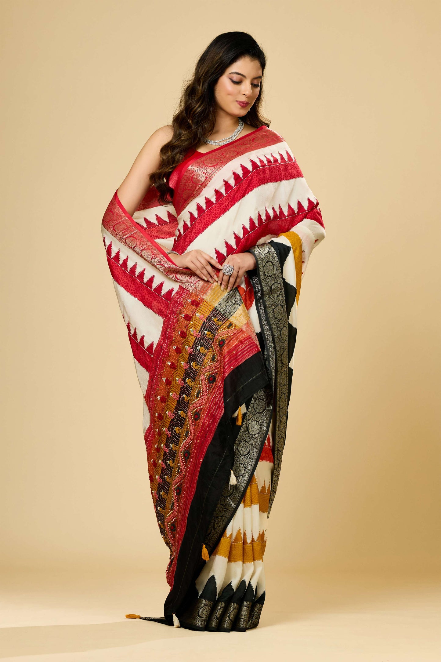 Printed Kantha work Dola Silk Sarees 1011-10039